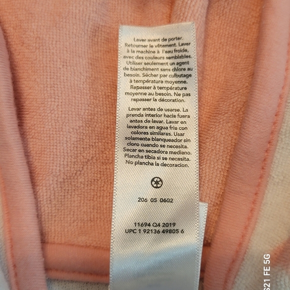 π©· 3/$15 Girls (0-9 M) Carter's Pink & White Hooded Robe, lamb pockets & tie New - Picture 5 of 5